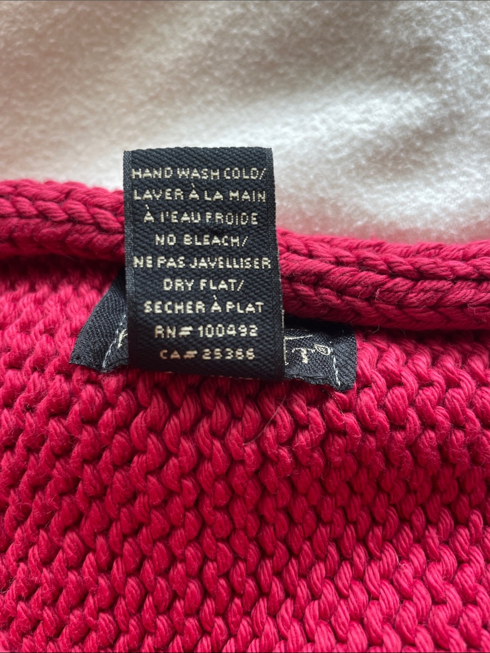 Pure Handknit Raspberry Shawl with three coconut buttons for asymmetrical stylin - Picture 4 of 4